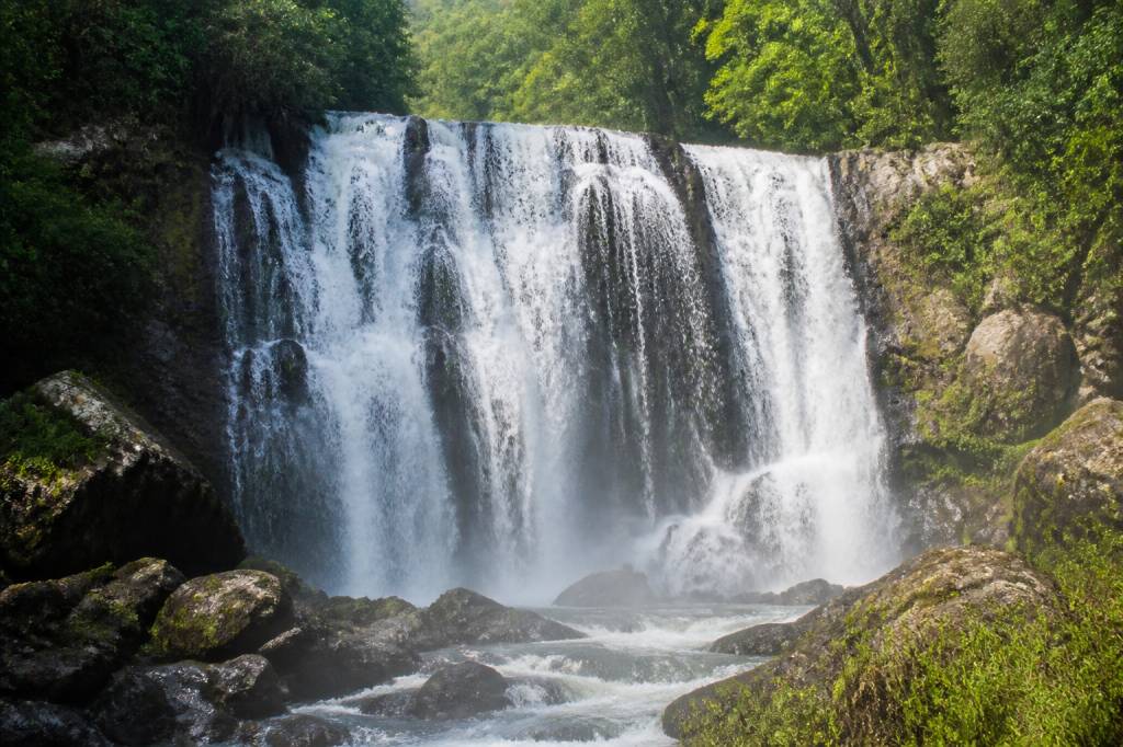 Cachoeiras grandes em Santa Catarina: destinos imperdíveis para visitar